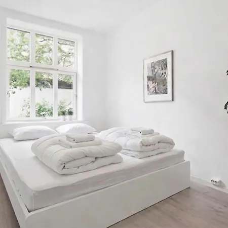 Spacious 3 Bedroom In The Heart Of Leilighet Bergen